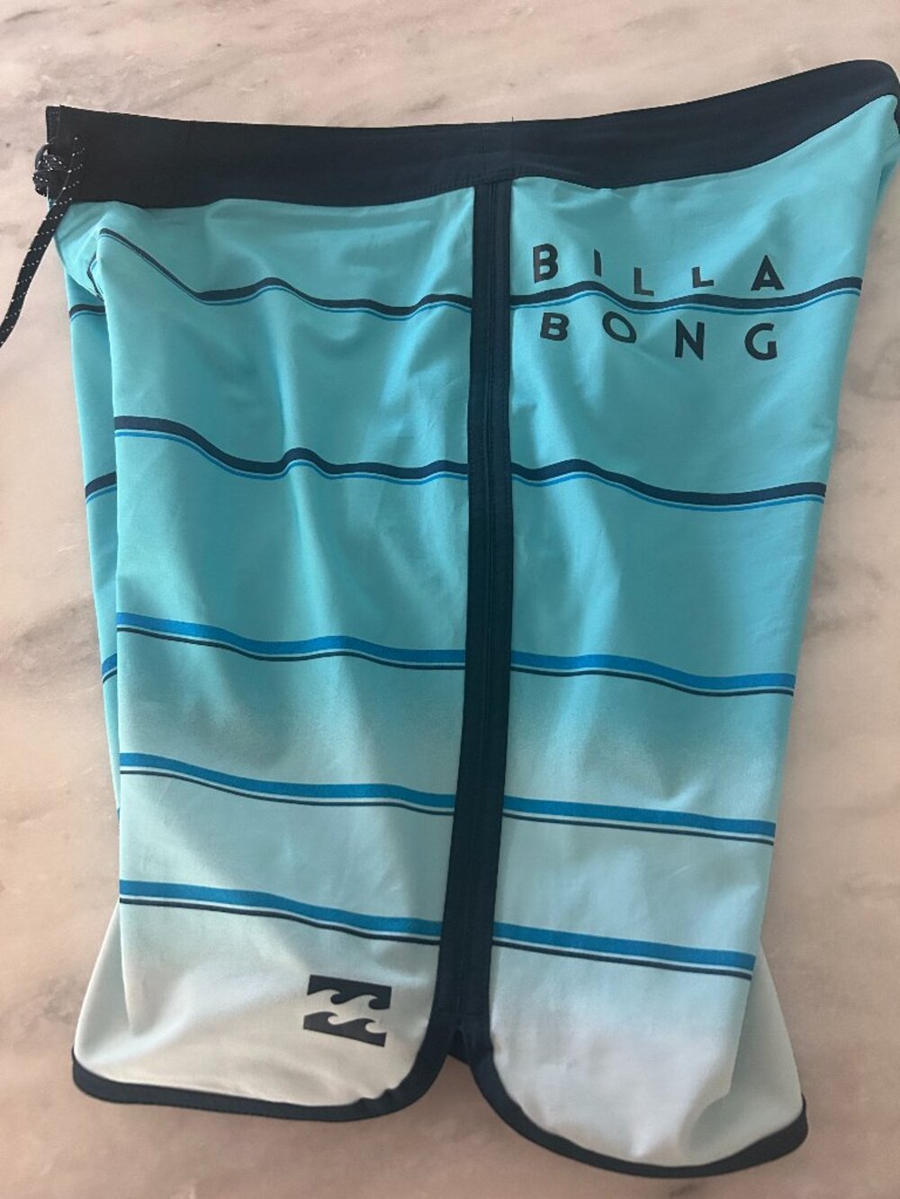 Men's Billabong 73 Pro Board Shorts / Size 36" / Length 20" / Pre-Owned
